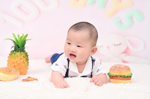 新疆宝宝三个月多高